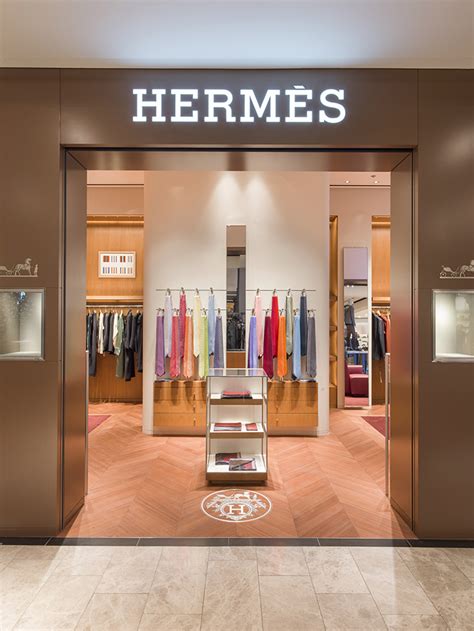 hermes manchette|Hermes stores manchester.